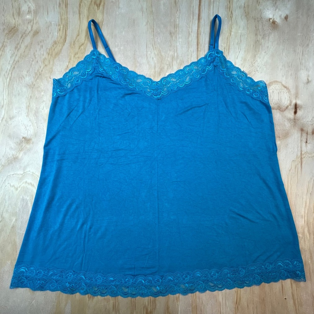 Lane Bryant Teal Blue Lace Trim Cami Camisole Plus Size 26/28 Adjustable Straps